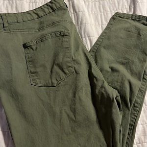 Size 20w green skinny jeans